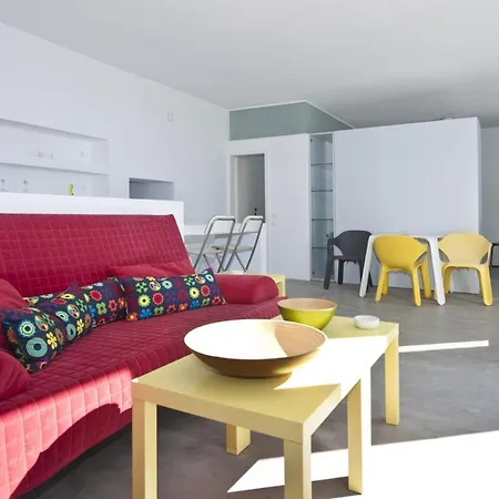 The Edge Luxurious Summer House Apartment *